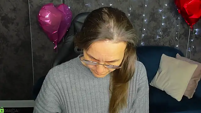 Lillian White online show from 22, 2, 2026