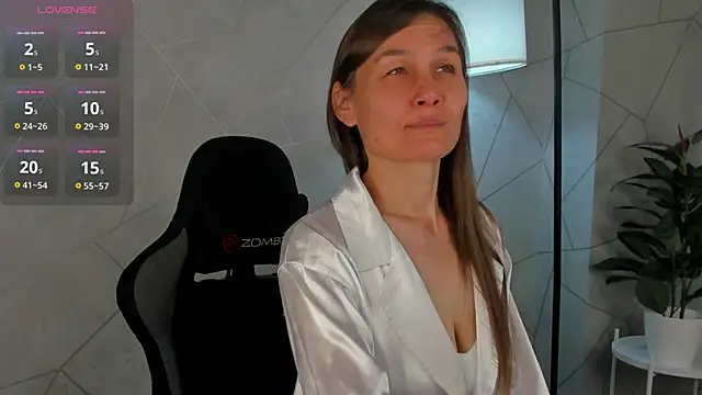 Lillian White online show from 10, 9, 2025