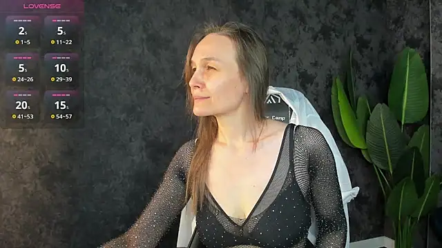 Lillian White online show from 23, 3, 2026