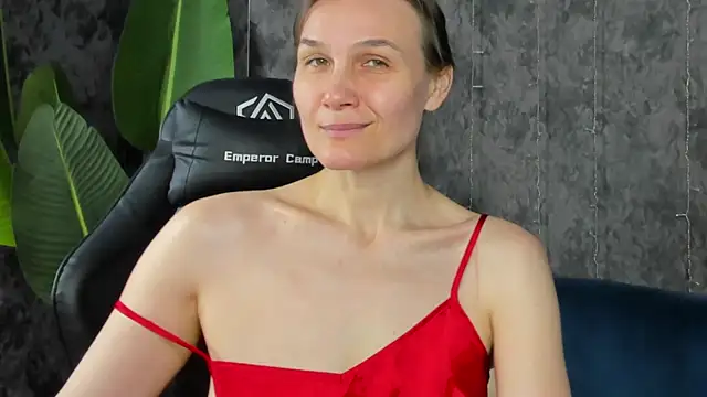 Lillian White online show from 6, 4, 2026