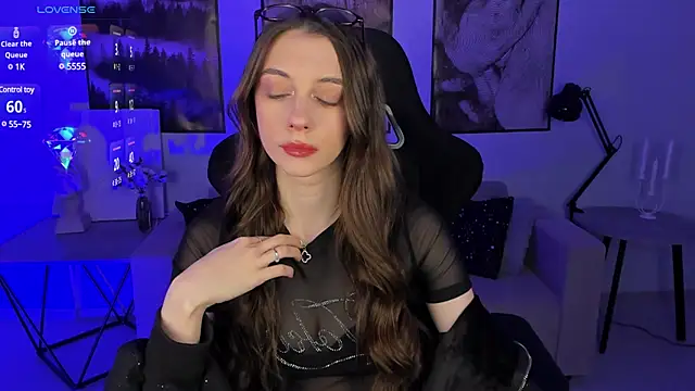 AveAngela online show from 20, 3, 2025