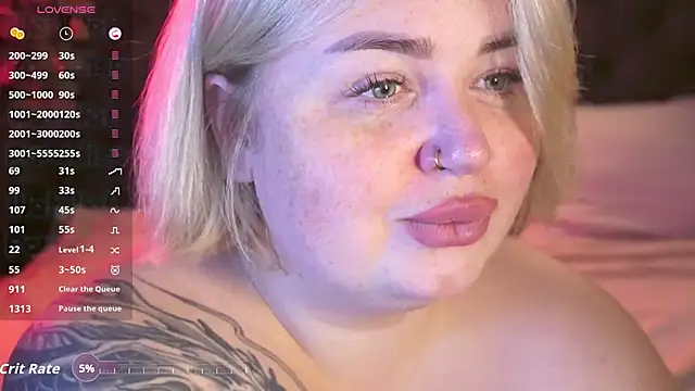 ZaraReignn online show from 26, 10, 2025