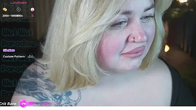 ZaraReignn online show from 6, 3, 2026