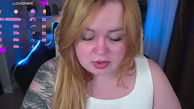 ZaraReignn online show from 12, 3, 2025