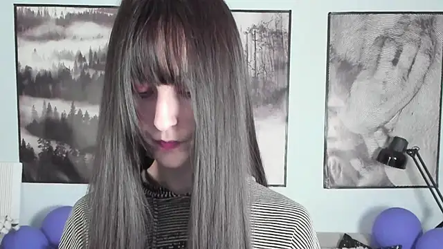 LuxRayi online show from 6, 2, 2025