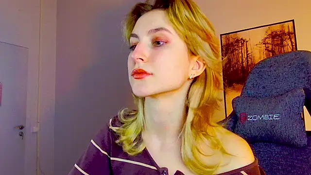 LuxRayi online show from 26, 2, 2025