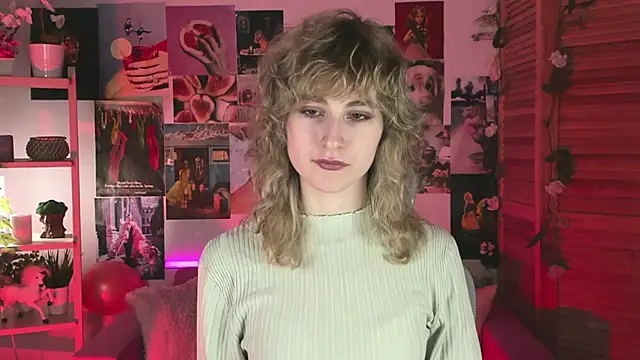 LuxRayi online show from 8, 1, 2025