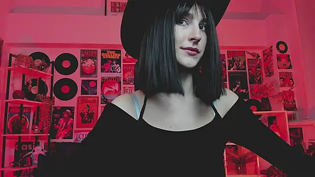 LuxRayi online show from 19, 3, 2025