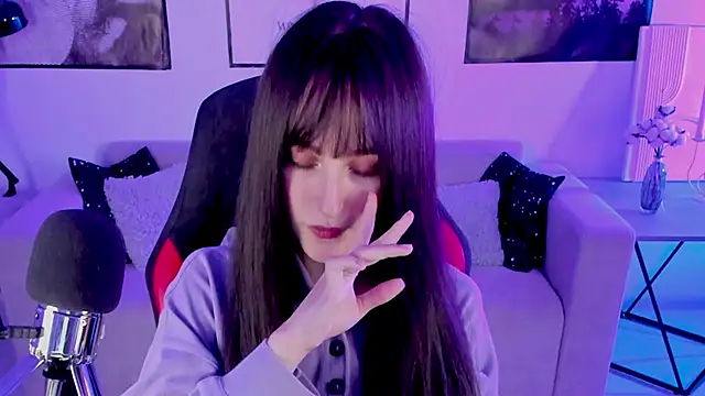 LuxRayi online show from 11, 2, 2025