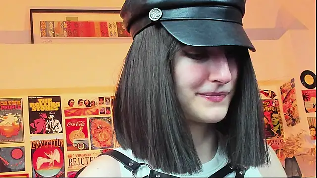 LuxRayi online show from 20, 3, 2025