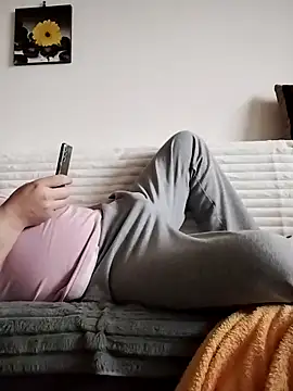 glacier77glacier77 online show from 3, 12, 2024