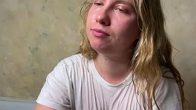 fluffy bunnyxxx online show from 8, 9, 2025