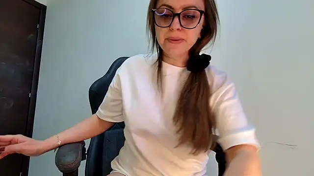Eelleen online show from 26, 5, 2026