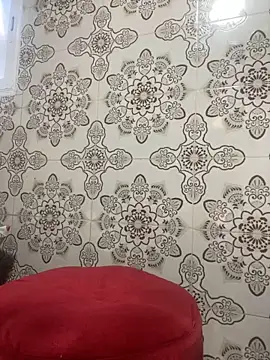 lady strips online show from 15, 1, 2025