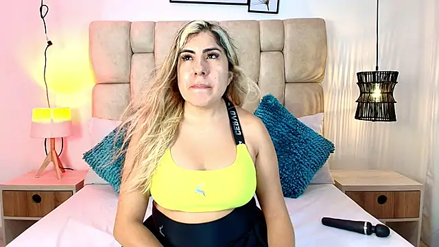 AdharaSmithh online show from 10, 11, 2025