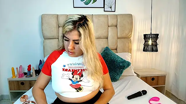 AdharaSmithh online show from 24, 11, 2025