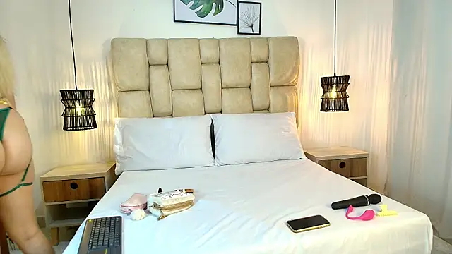 AdharaSmithh online show from 14, 1, 2026