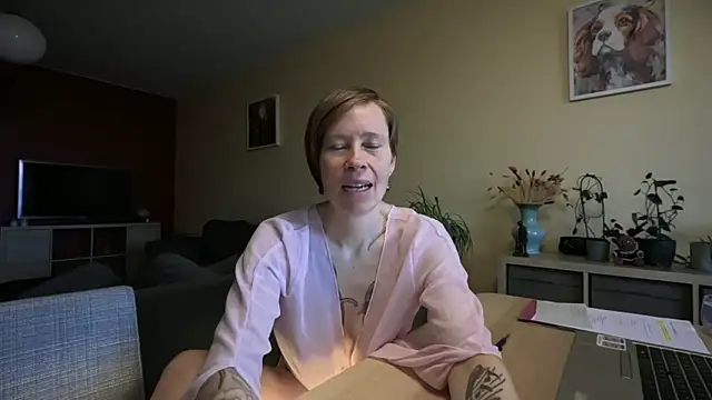 SexyExclusiveflower online show from 17, 10, 2025