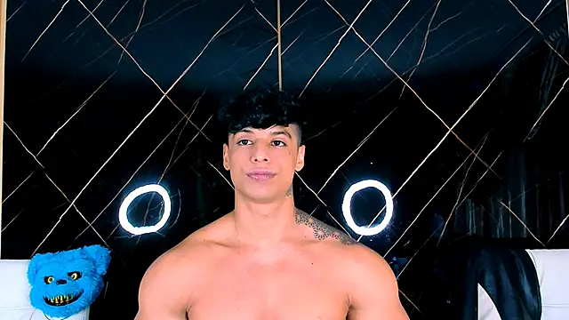 Owen Muzcle online show from 28, 10, 2025