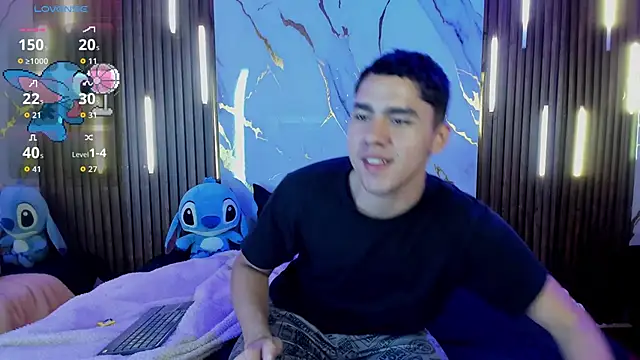 LiamNovak online show from 23, 11, 2025