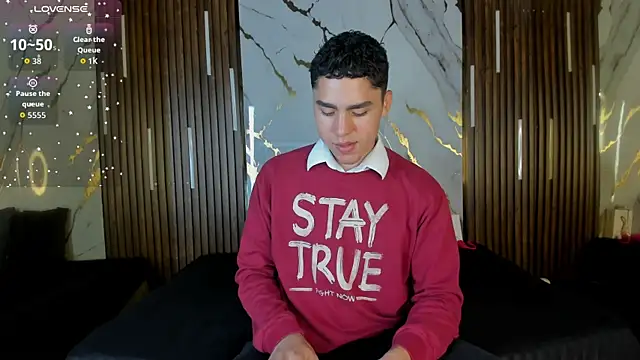 LiamNovak online show from 19, 11, 2025