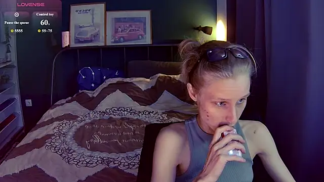 KatiKate online show from 10, 7, 2026