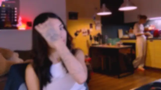 KatiKate online show from 11, 10, 2025