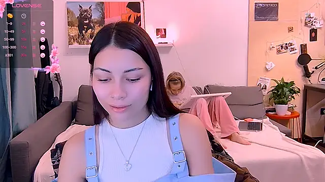 KatiKate online show from 8, 11, 2025