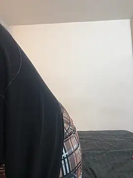 Snapshot of KloheCurvy chatting on 25, 10, 2025 KloheCurvy online show from 25, 10, 2025