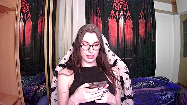 bluerose00 online show from 6, 12, 2024