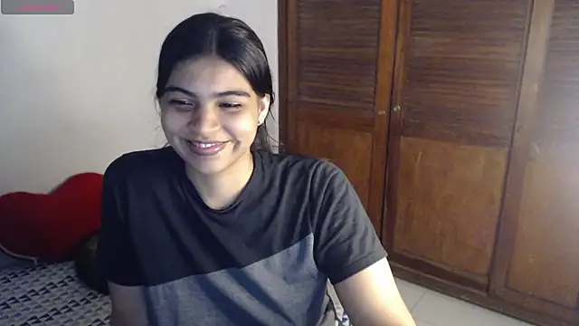 Pocahontas Princess  online show from 25, 10, 2025