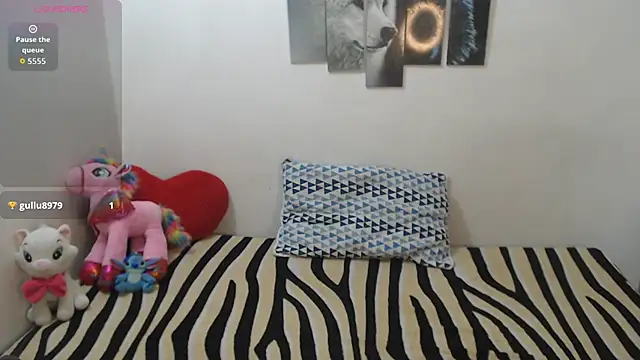 Pocahontas Princess  online show from 14, 11, 2025