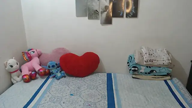 Pocahontas Princess  online show from 18, 9, 2025