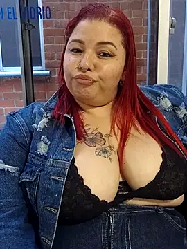 selena castillo online show from 12, 10, 2025