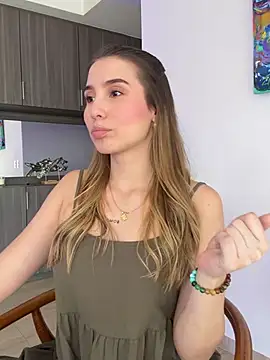 SophieRaily  online show from 14, 3, 2025