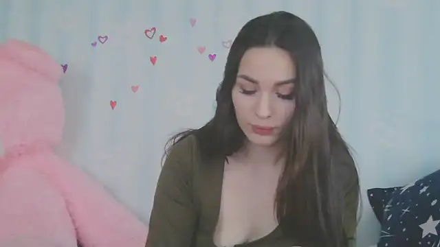 Snapshot of DreamKarina chatting on 2, 3, 2025 DreamKarina online show from 2, 3, 2025