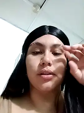 Marilin Jessie online show from 5, 11, 2025