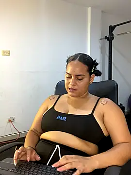 Violetrousse online show from 17, 9, 2025