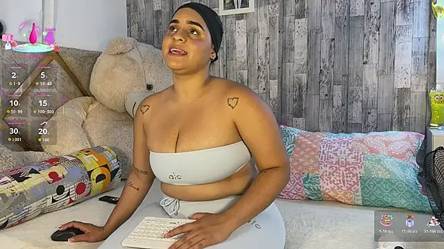 Violetrousse online show from 23, 10, 2025