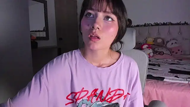 Snapshot of Sakito_Tokio chatting on 12, 9, 2025 Sakito Tokio online show from 12, 9, 2025