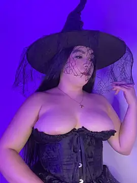 Blancanievess online show from 1, 11, 2025