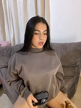 Blancanievess online show from 8, 4, 2026