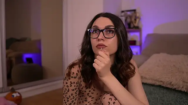 Mona Lisss online show from 16, 11, 2025