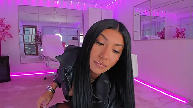 missdiamond  online show from 3, 4, 2026