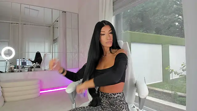 missdiamond  online show from 21, 11, 2025