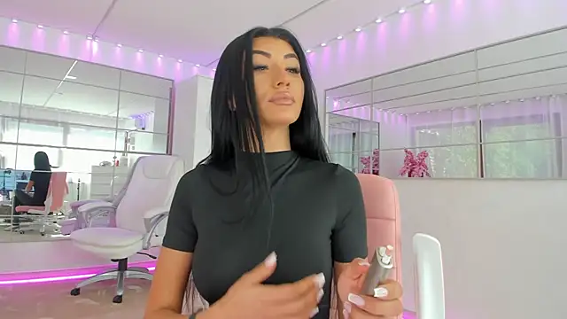 missdiamond  online show from 5, 5, 2026