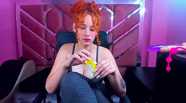 Nami Curls online show from 25, 2, 2025