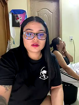 alissonfernandez  online show from 29, 11, 2025