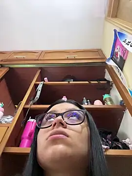 alissonfernandez  online show from 19, 3, 2026