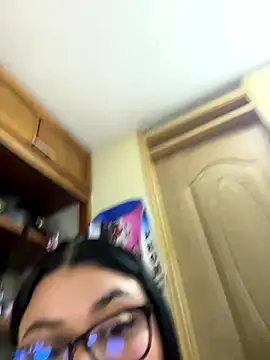 alissonfernandez  online show from 14, 1, 2026